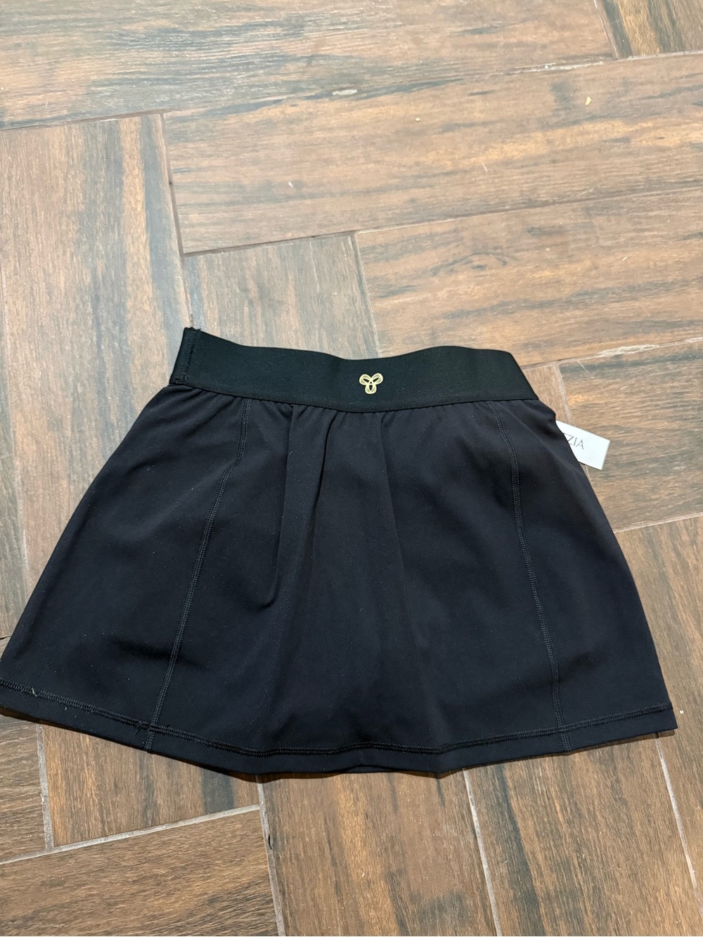 NWT Golden from Aritzia Black Court Micro Skirt with Elastic Waistband - Picture 3 of 4